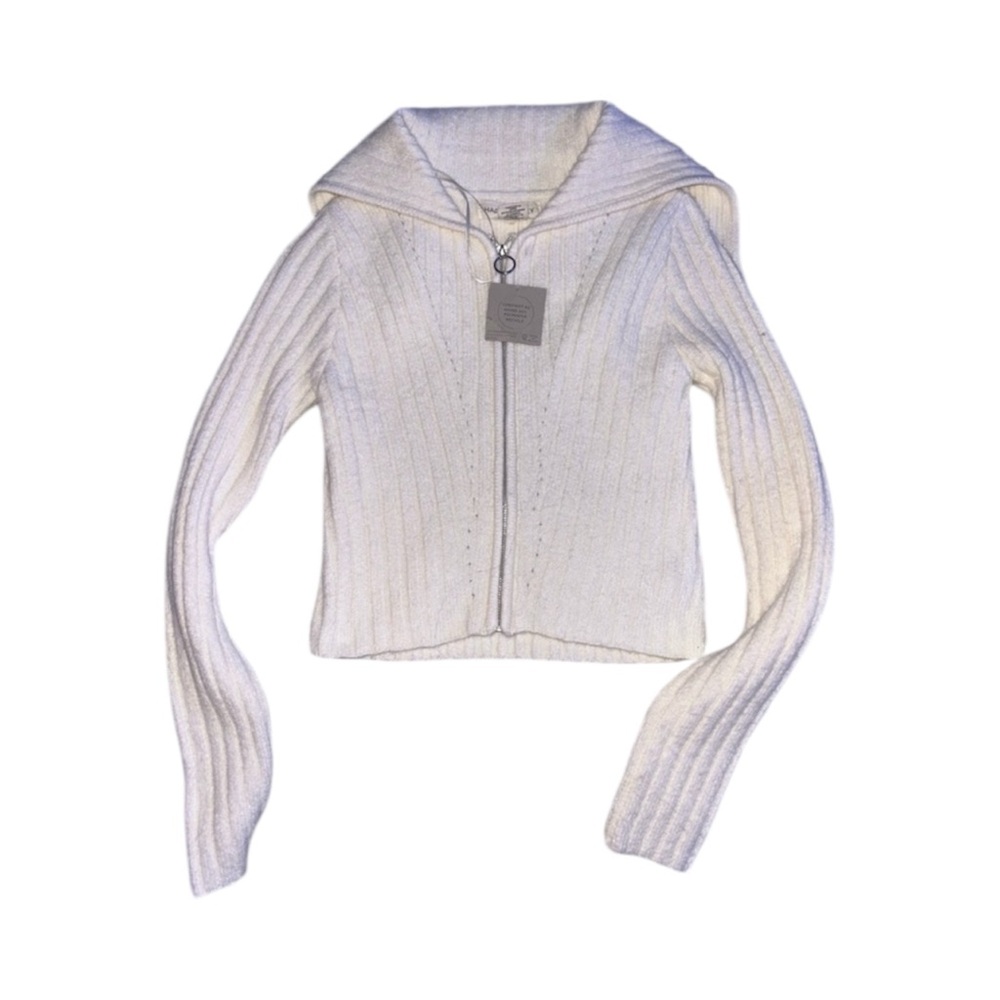 Cozy Cream Zip-Up Sweater